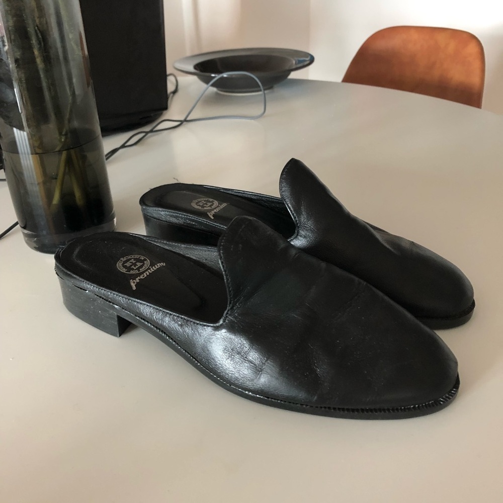 N.Y.L.A Jazz Mule sz 8 Black